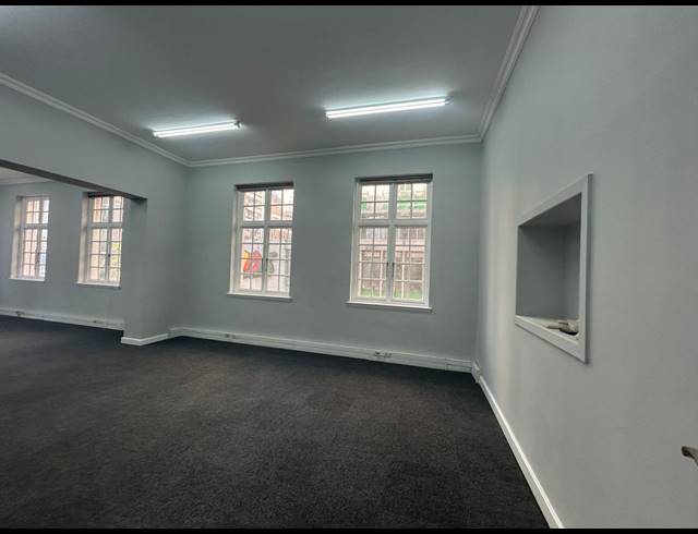240M² OFFICE TO LET IN CAPE TOWN CITY CENTRE